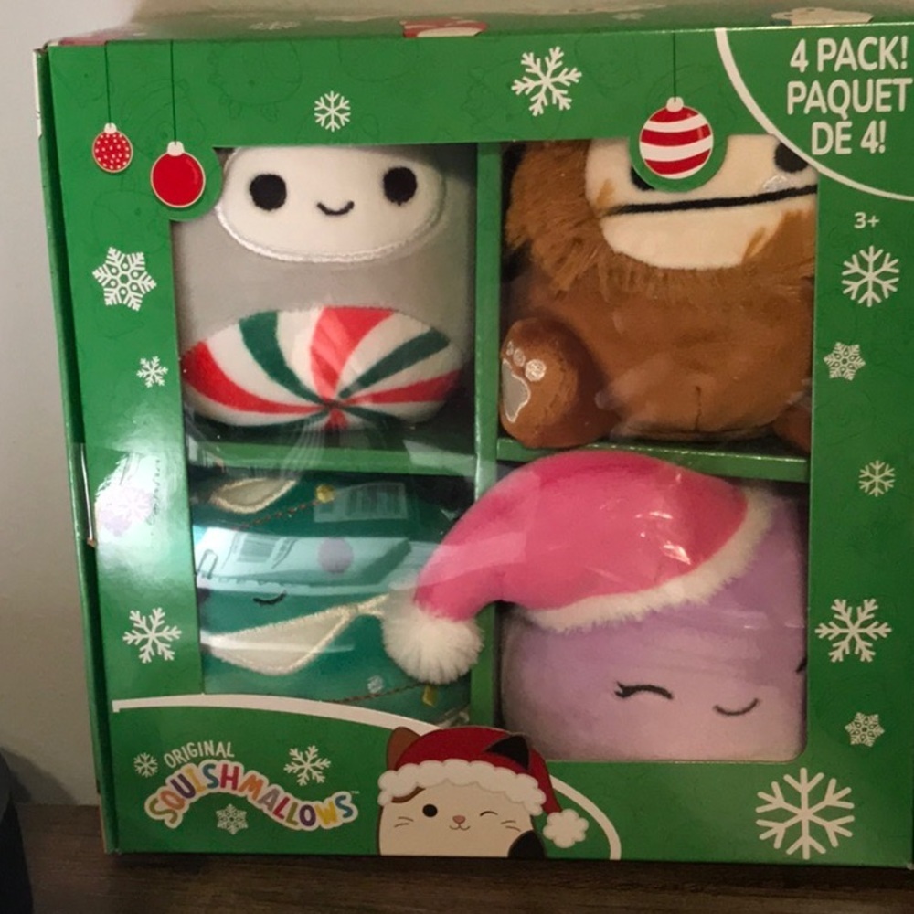 Squishmallow 2023 NIB Christmas set
